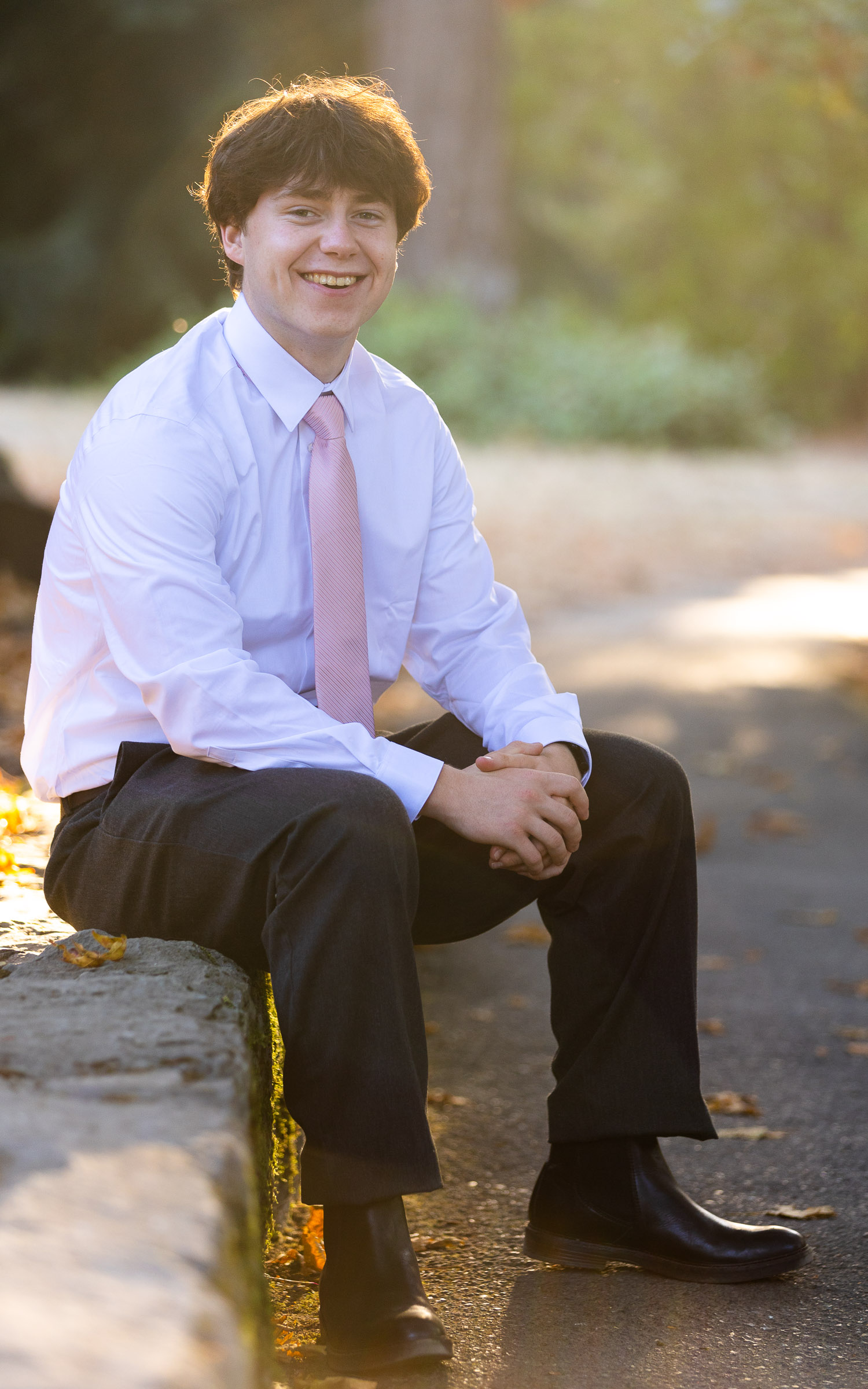 Alex Senior Photos 09-27-2022 (1377).jpg