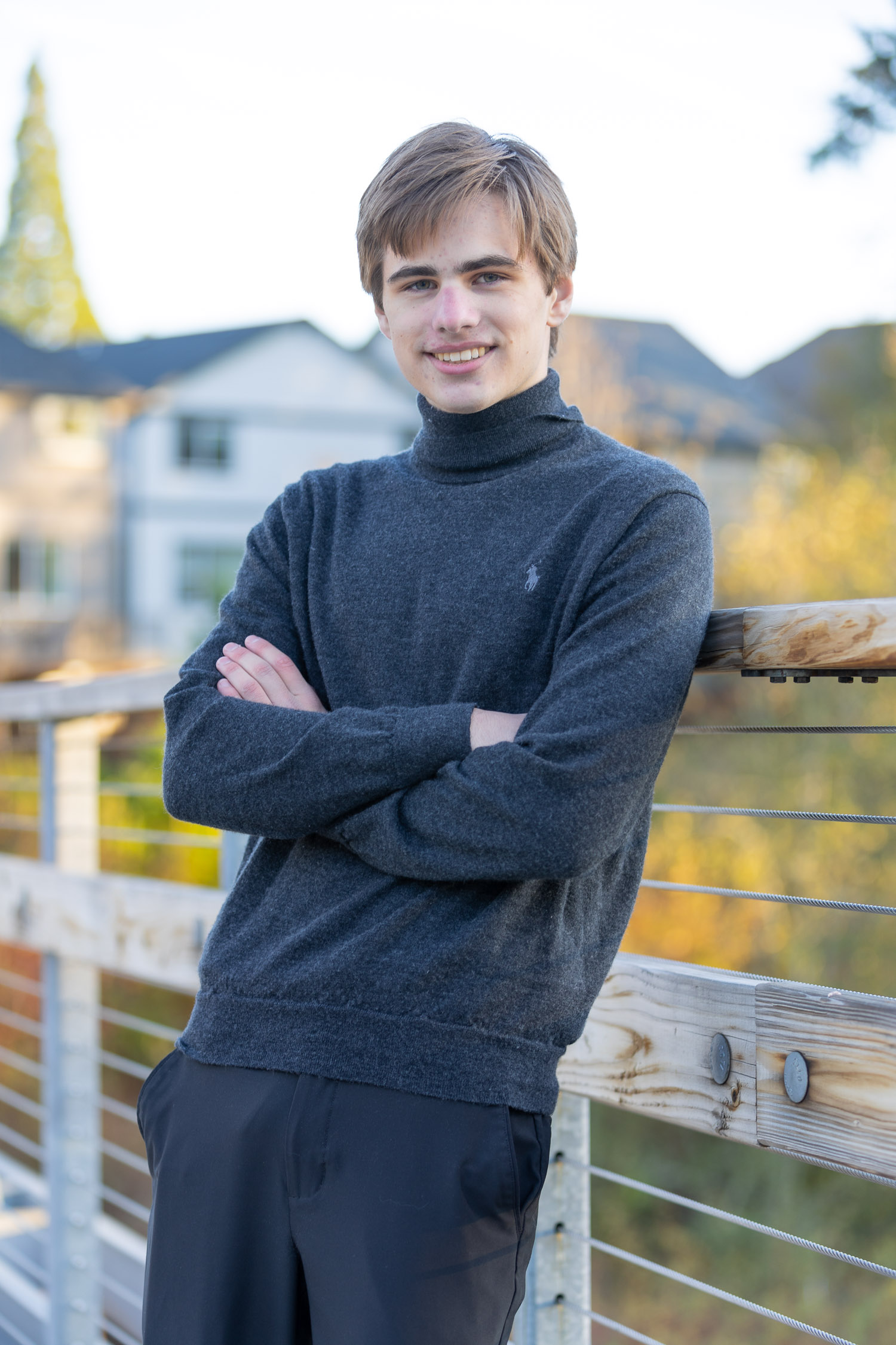Oliver Senior Photos 11-19-2022 (7910).jpg