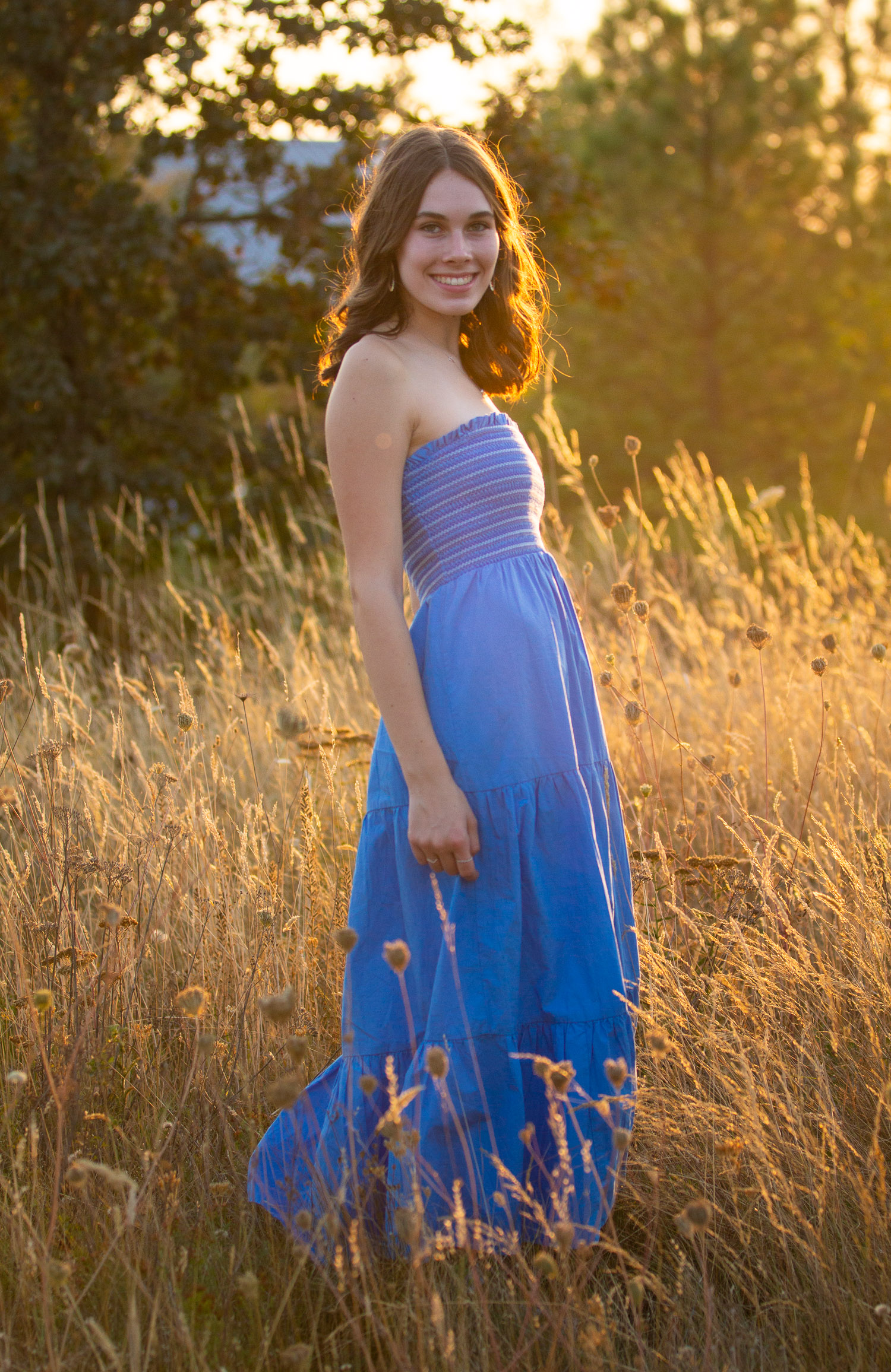 Taylor Senior Photos 09-19-2022 (0596).jpg